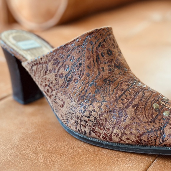 Vintage Shoes - tan leather - Size 8.5 - unique design - Picture 7 of 9